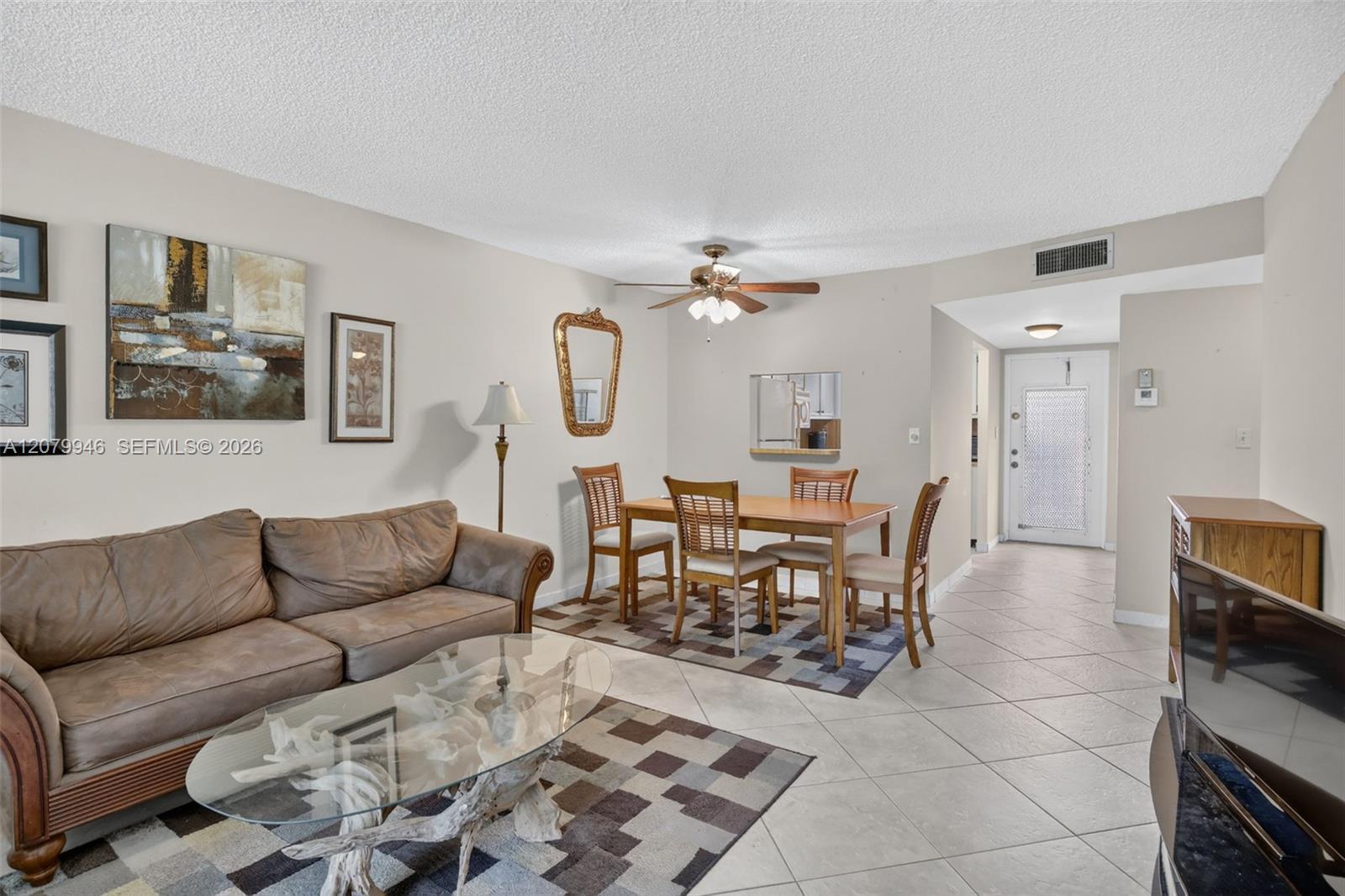 9261 Sunrise Lakes Blvd # 203, Sunrise FL 33322