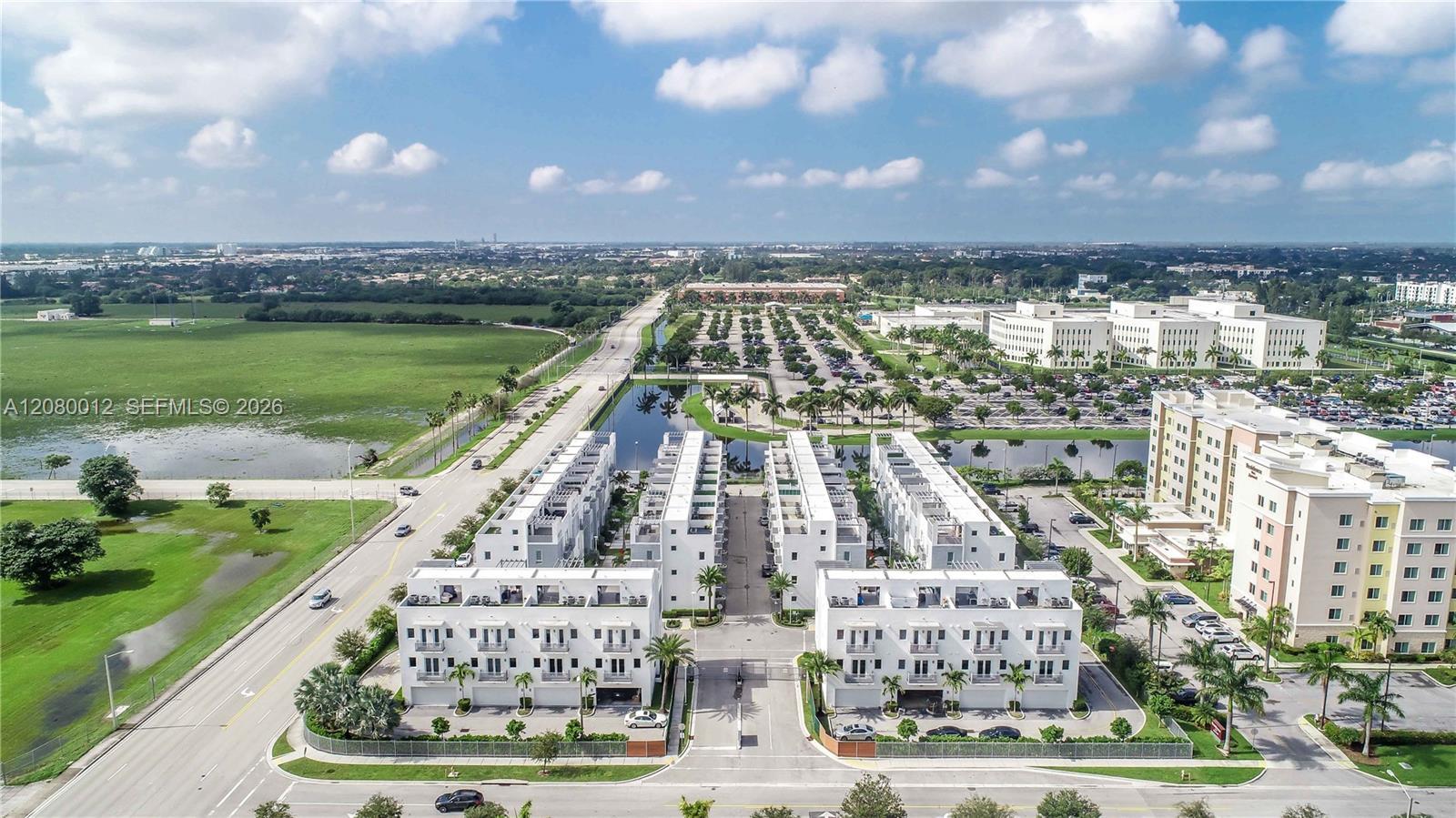 3340 NW 91st Ave, Doral FL 33172
