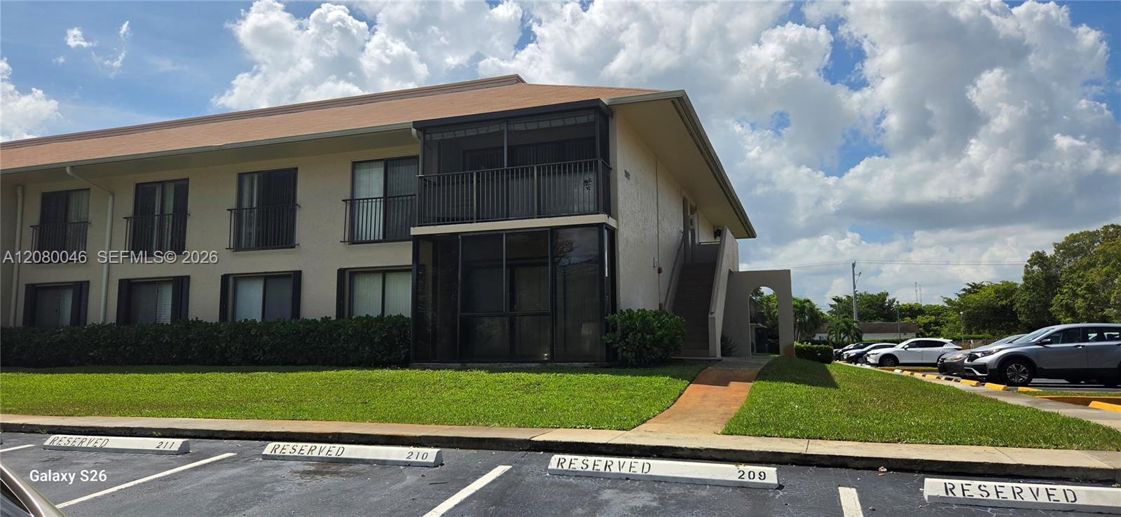 5981 Washington St # 206, Hollywood FL 33023