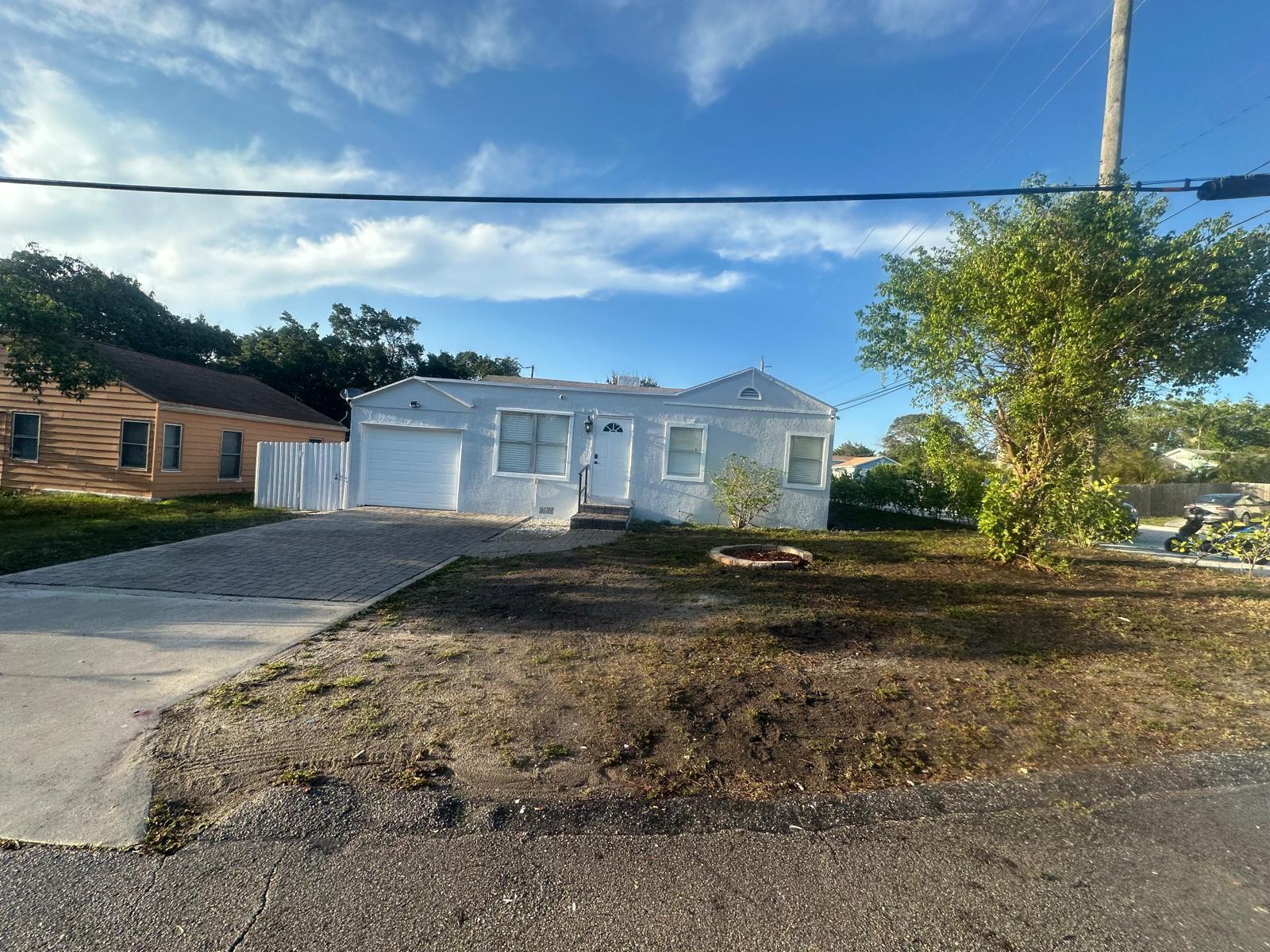 801 HAMPTON Road, West Palm Beach FL 33405