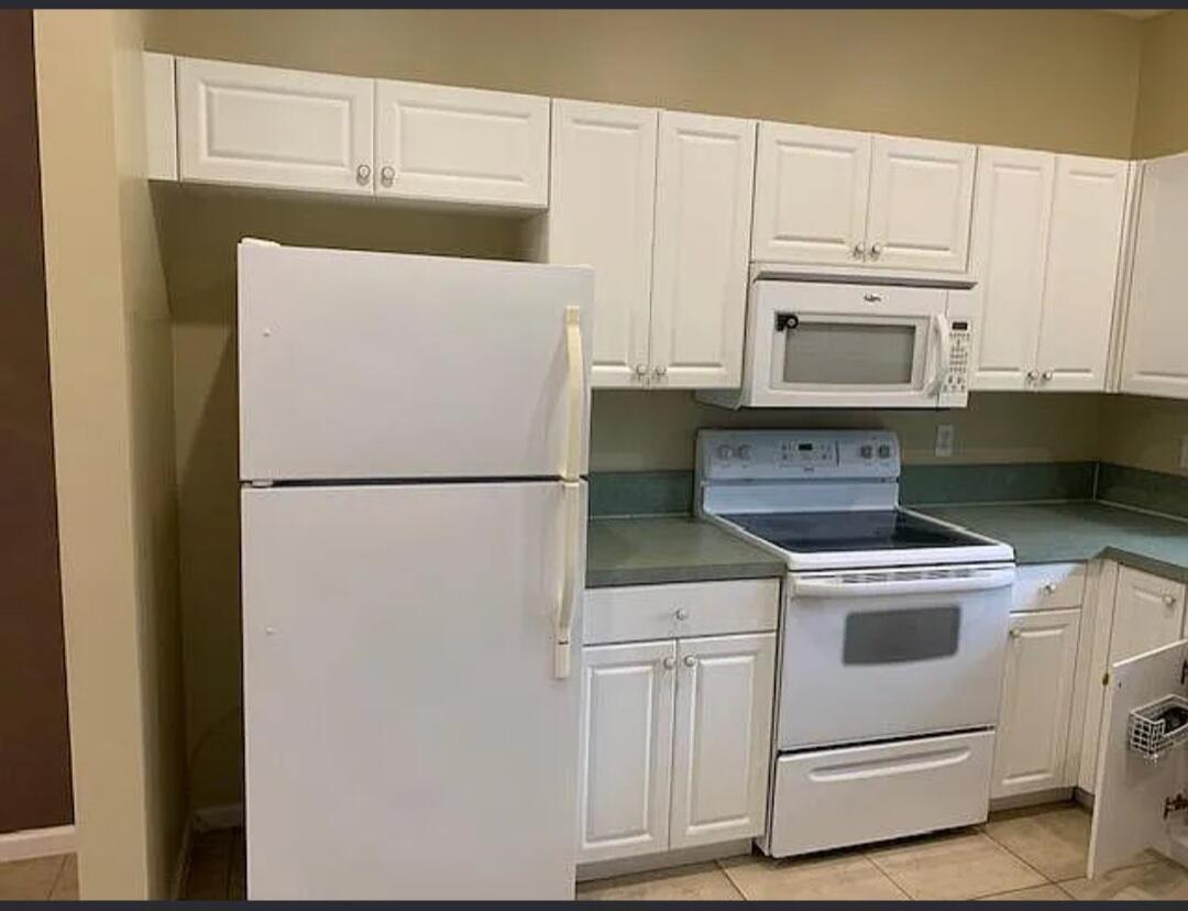 234 LELAND Lane, FL 33463