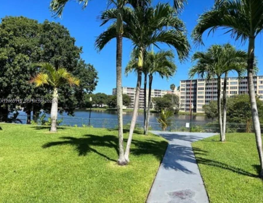 Miami, FL