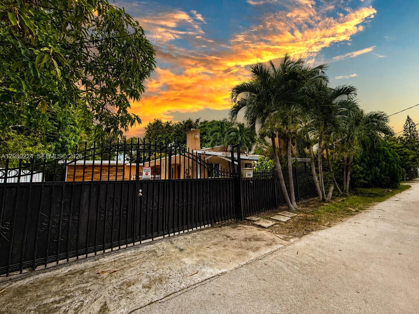 738 NE 83rd Ter, Miami FL 33138