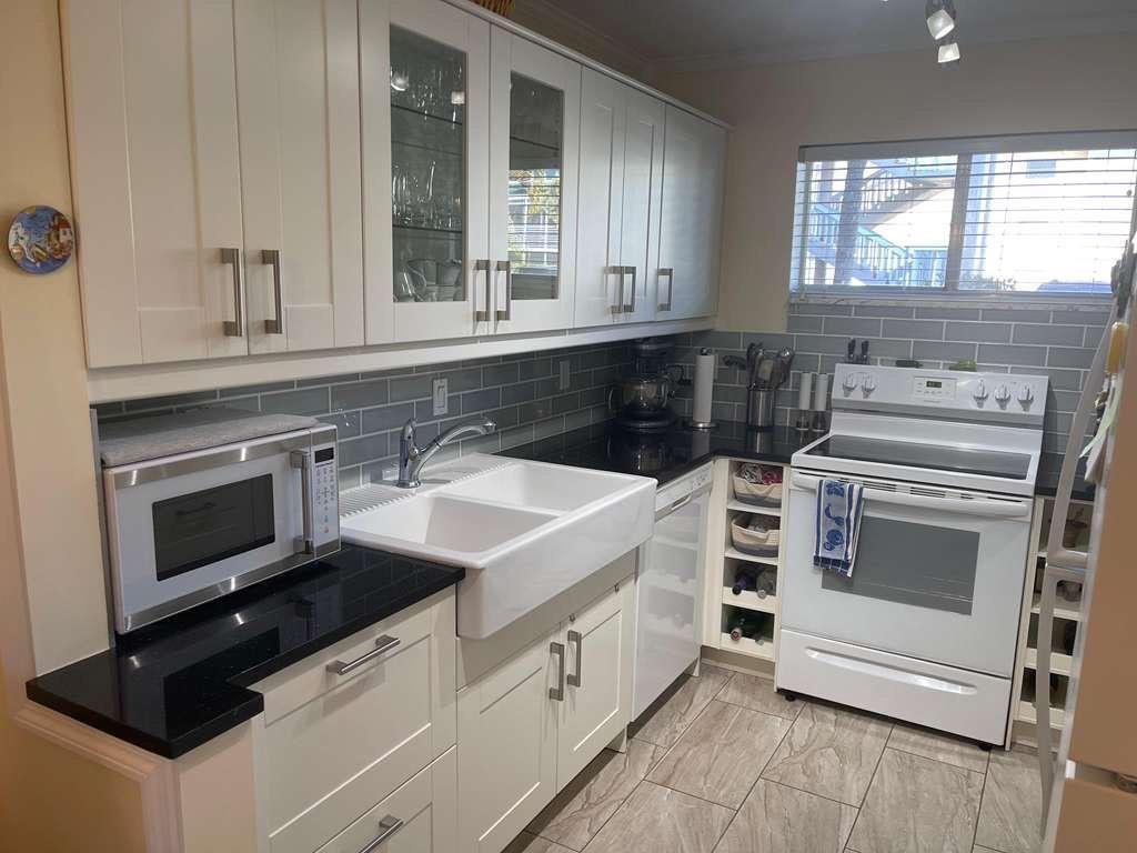 2566 S GARDEN Drive S # 108, Lake Worth FL 33461