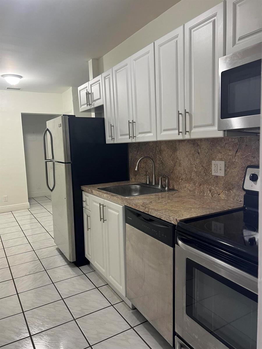 2600 S OCEAN Drive # S303, Hollywood FL 33019