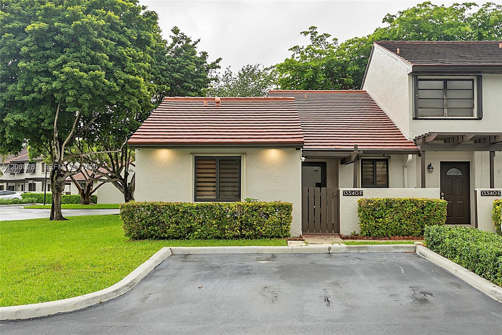 13340 SW 90th Ter # F, Miami FL 33186
