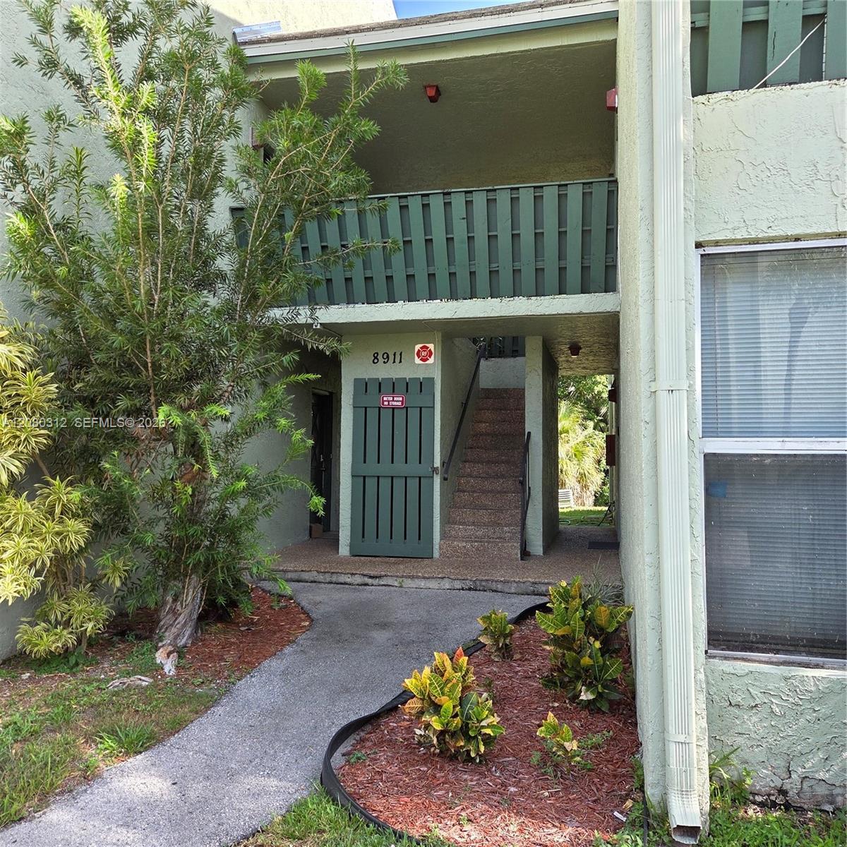 8911 NW 28th Dr # C, Coral Springs FL 33065