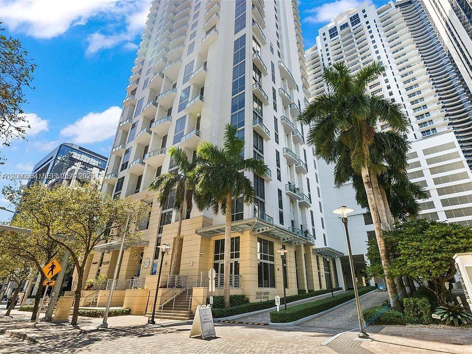 1060 Brickell Ave # 2613, Miami FL 33131