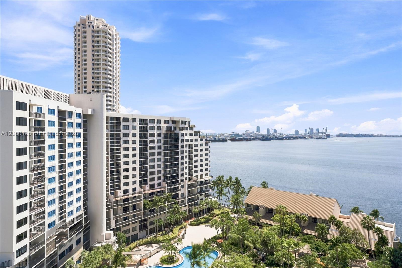 520 Brickell Key Dr # A1616, Miami FL 33131