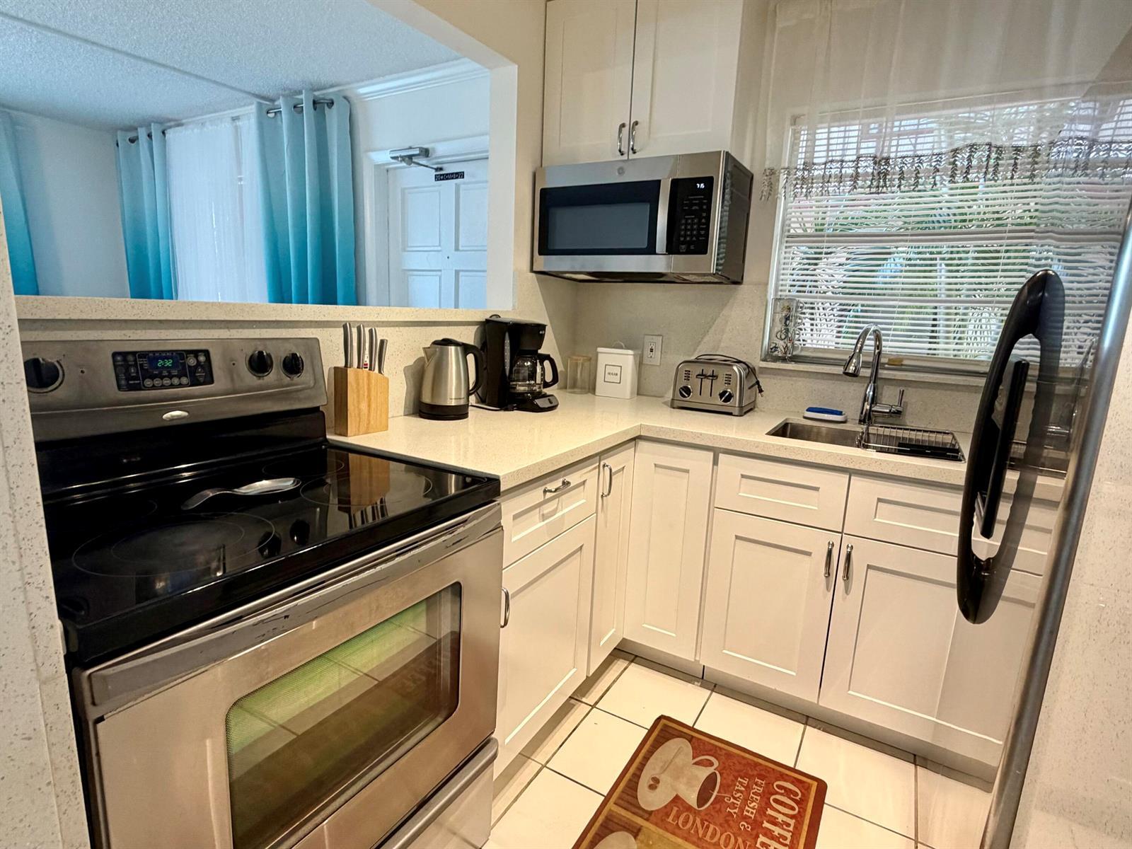 500 NE 1ST Street # 2, Pompano Beach FL 33060
