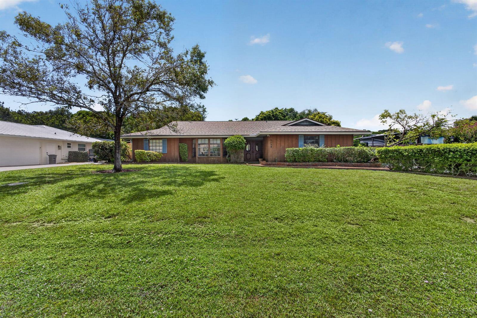 4126 Hickory Drive, Palm Beach Gardens FL 33418