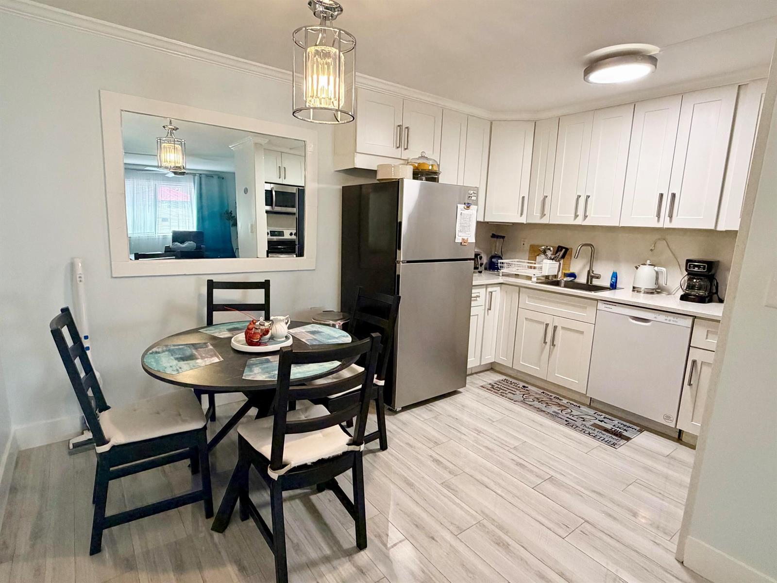500 NE 1ST Street # 5, Pompano Beach FL 33060