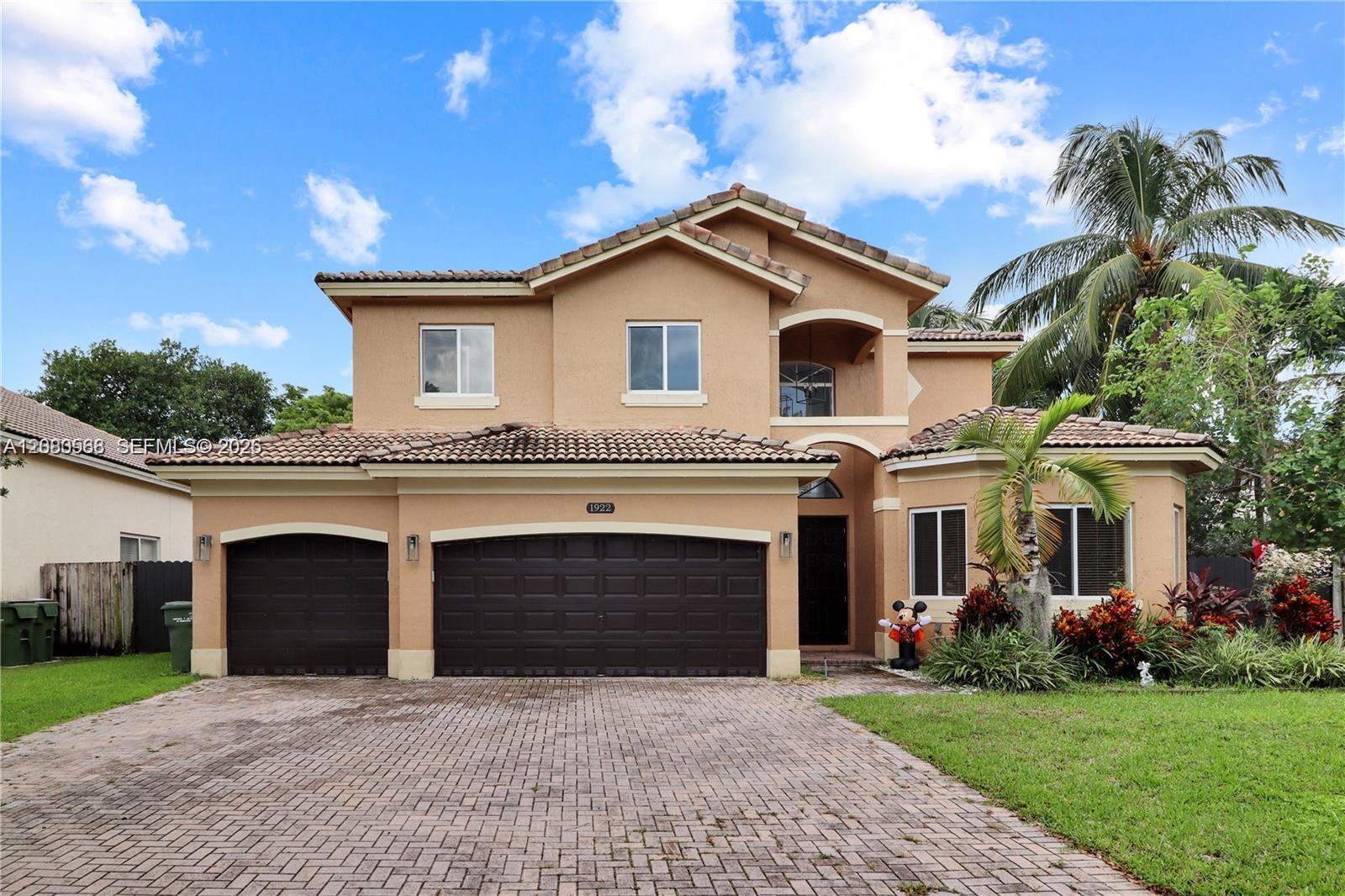 1922 SE 22nd Ct, Homestead FL 33035
