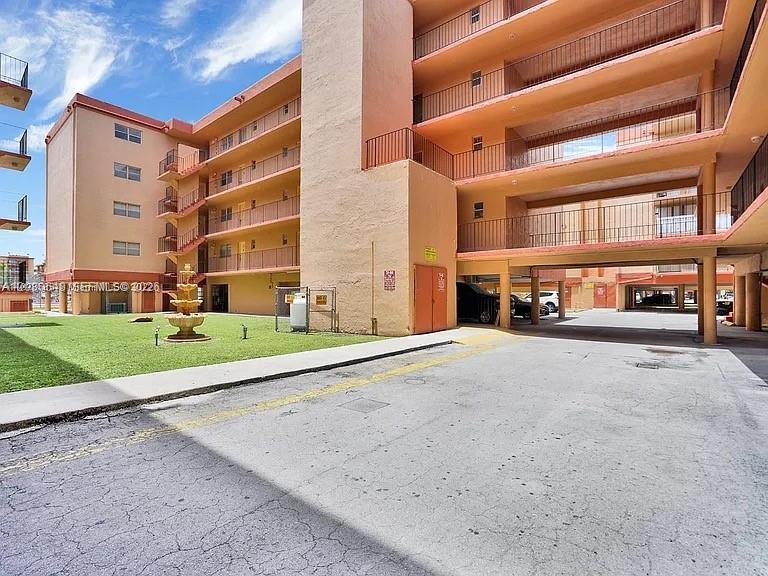 1850 W 56th St # 2305, Hialeah FL 33012