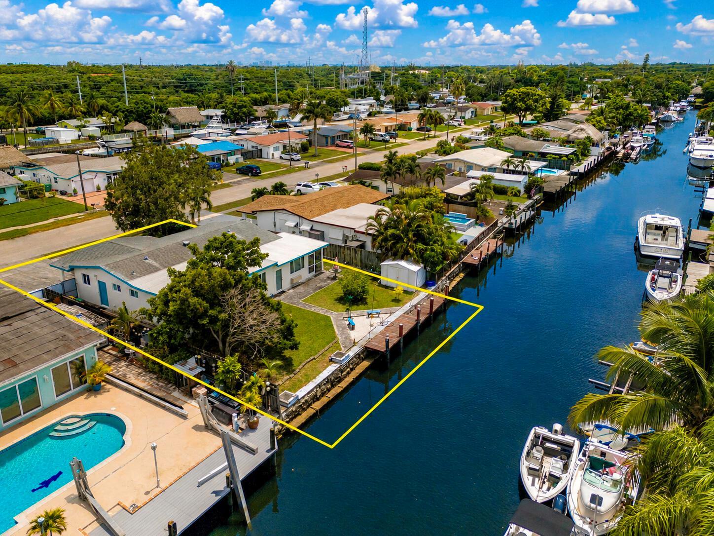 4521 SW 42ND Terrace, Dania Beach FL 33314