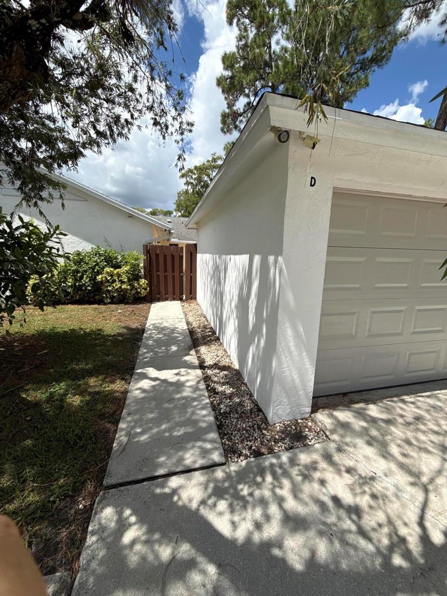 1105 HYACINTH Place # A, Wellington FL 33414