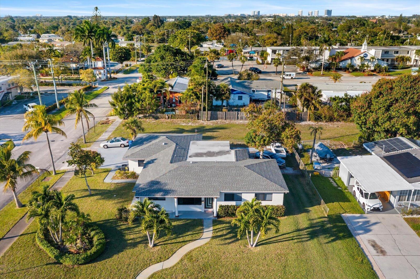 651 Foresteria Drive, Lake Park FL 33403