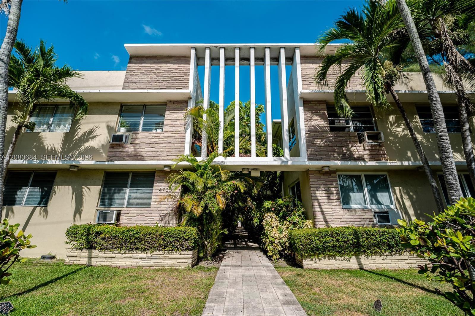 4730 Pine Tree Dr # 17, Miami Beach FL 33140
