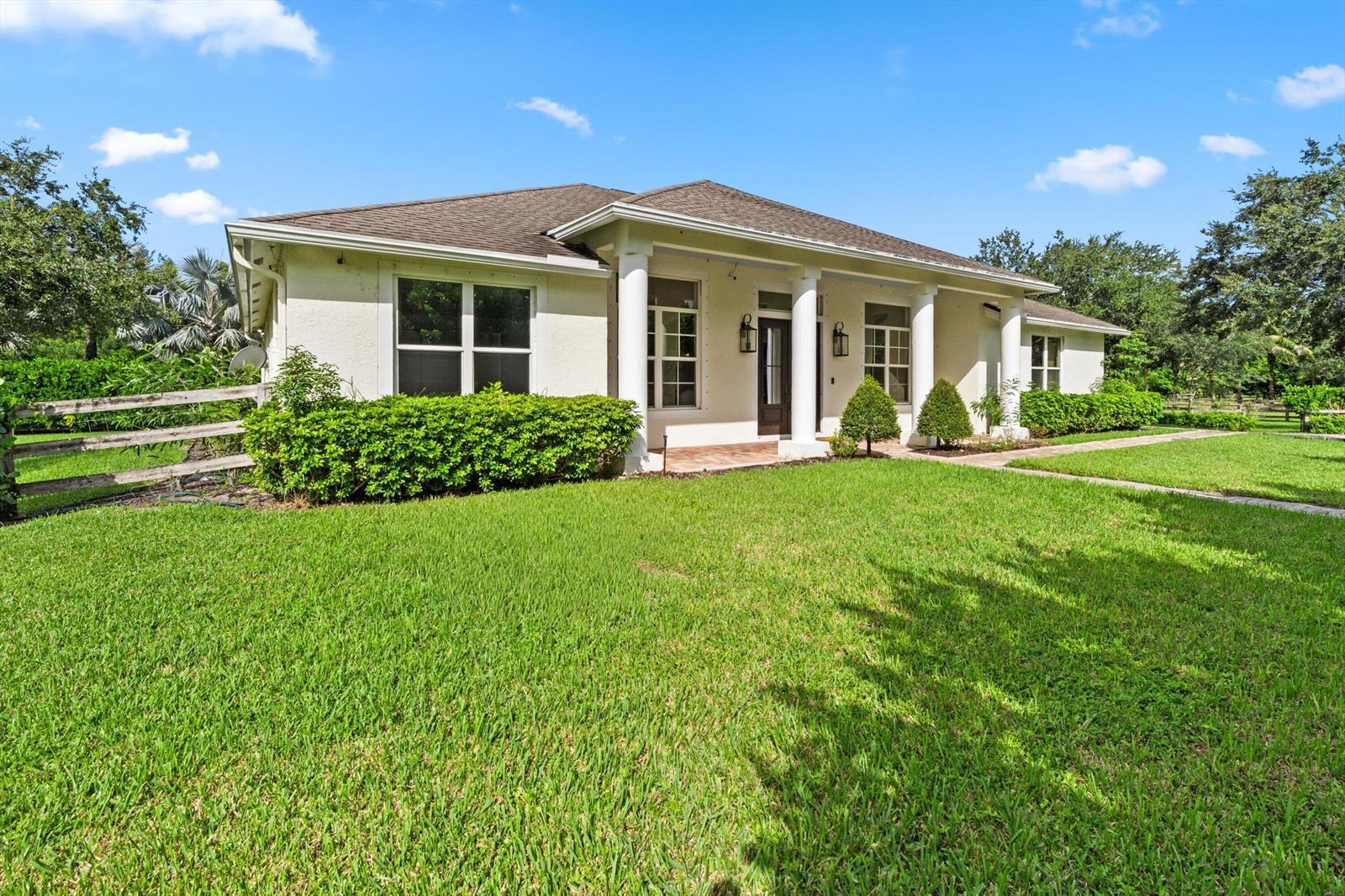 19986 Black Falcon Road, Loxahatchee FL 33470