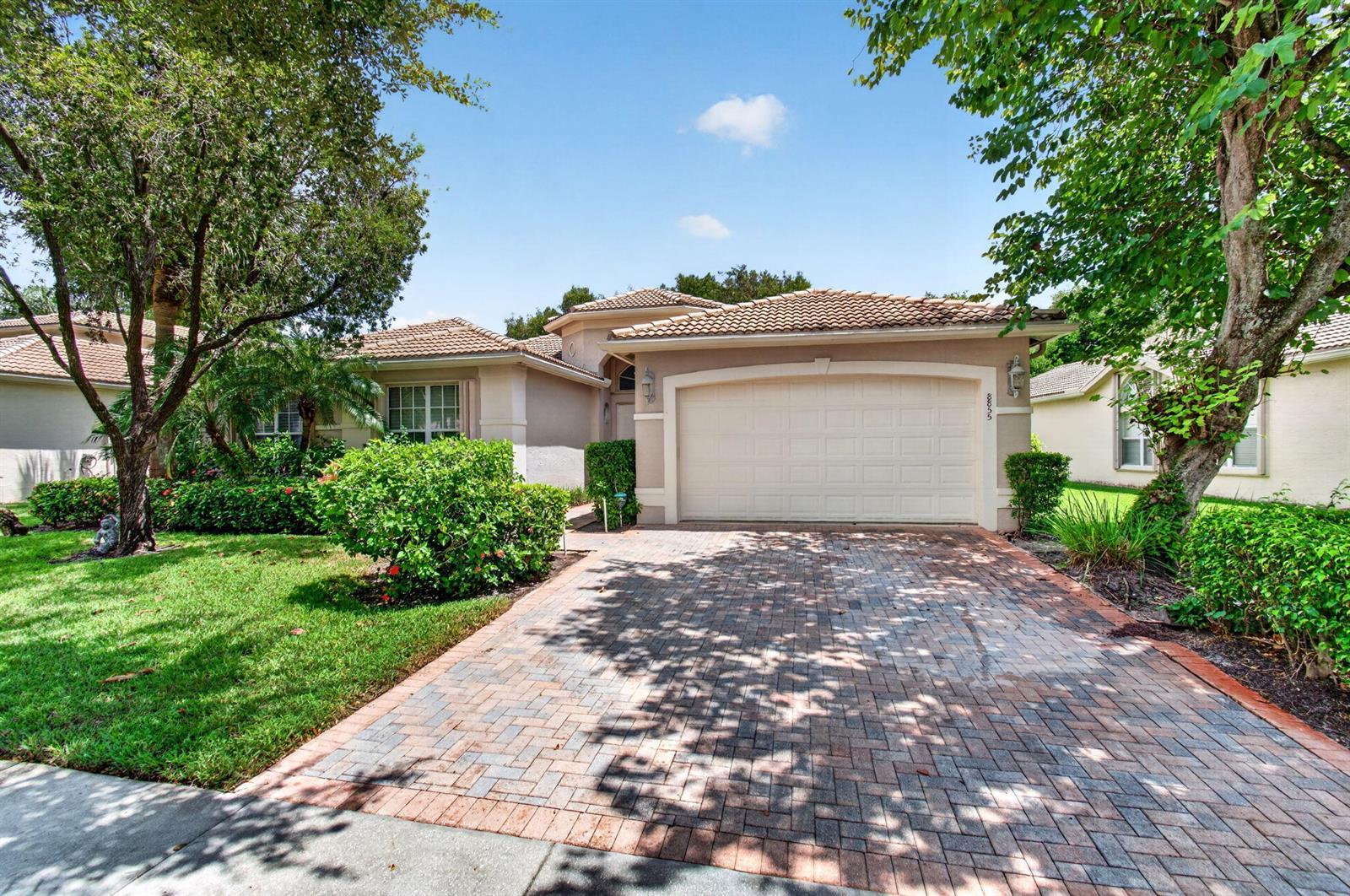 8855 Majorca Bay Drive, Lake Worth FL 33467