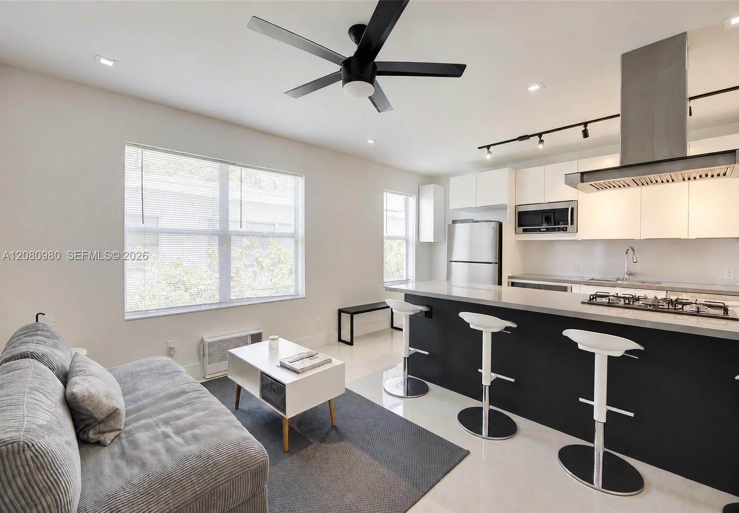 1618 Michigan Ave # 26, Miami Beach FL 33139