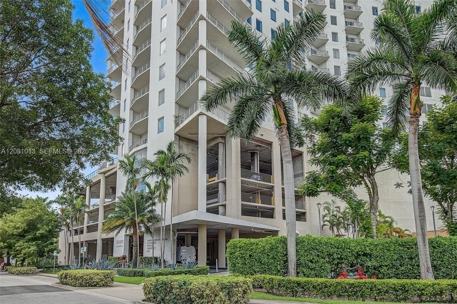 10 SW South River Dr # 1106, Miami FL 33130