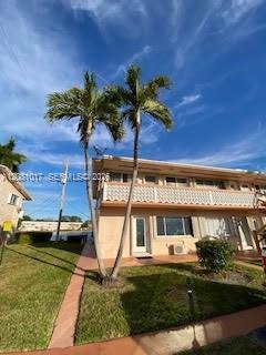 925 SW 11th Ave # 1, Hallandale Beach FL 33009