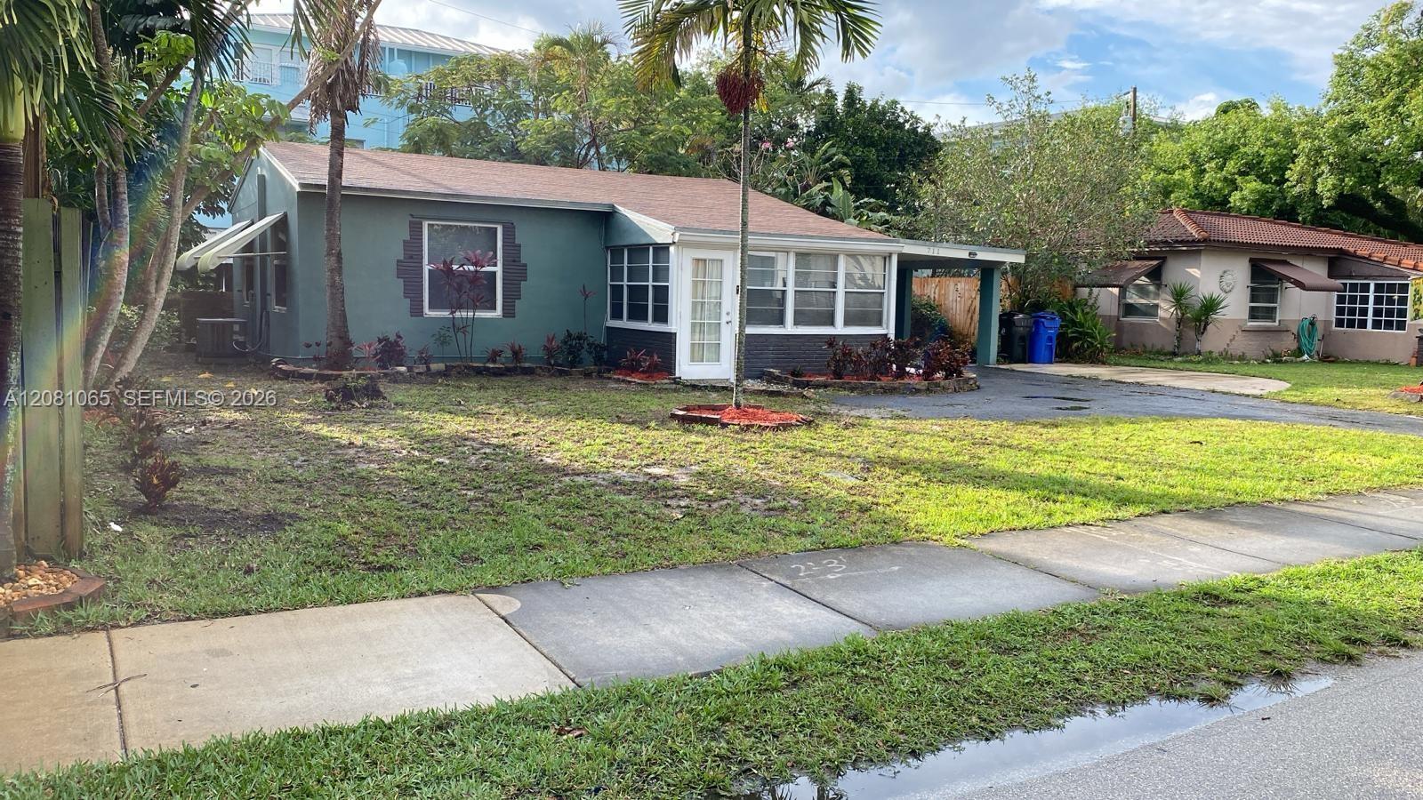 711 SW 9th Ave, Fort Lauderdale FL 33315
