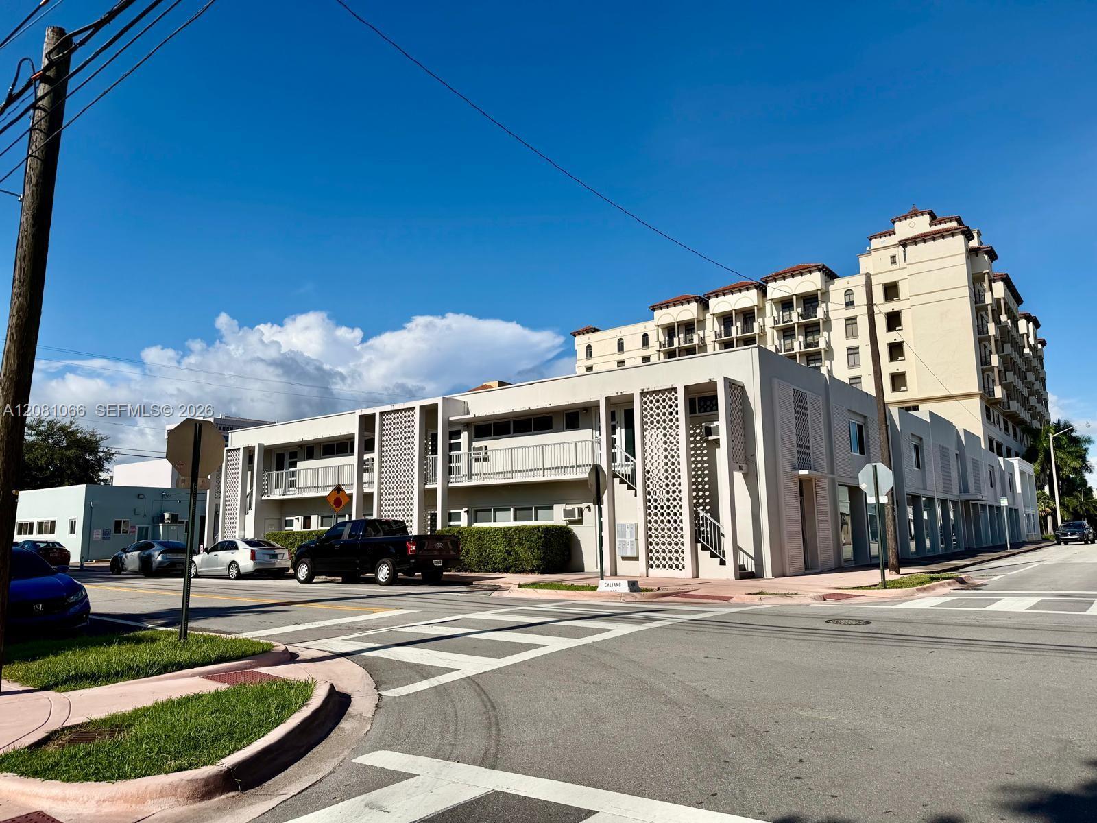 100 Madeira Ave # 7, Coral Gables FL 33134