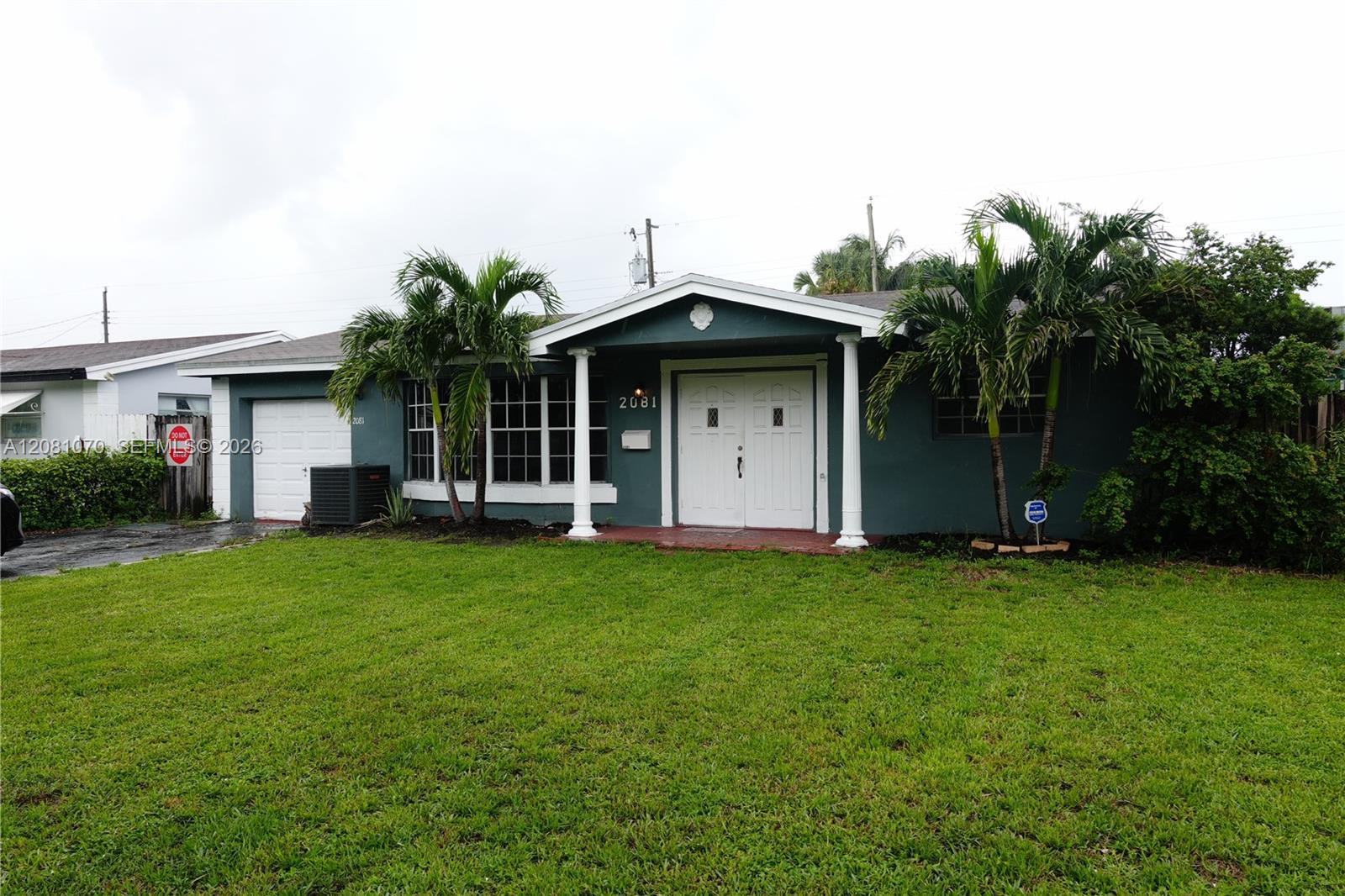 2081 Utopia Dr, Miramar FL 33023