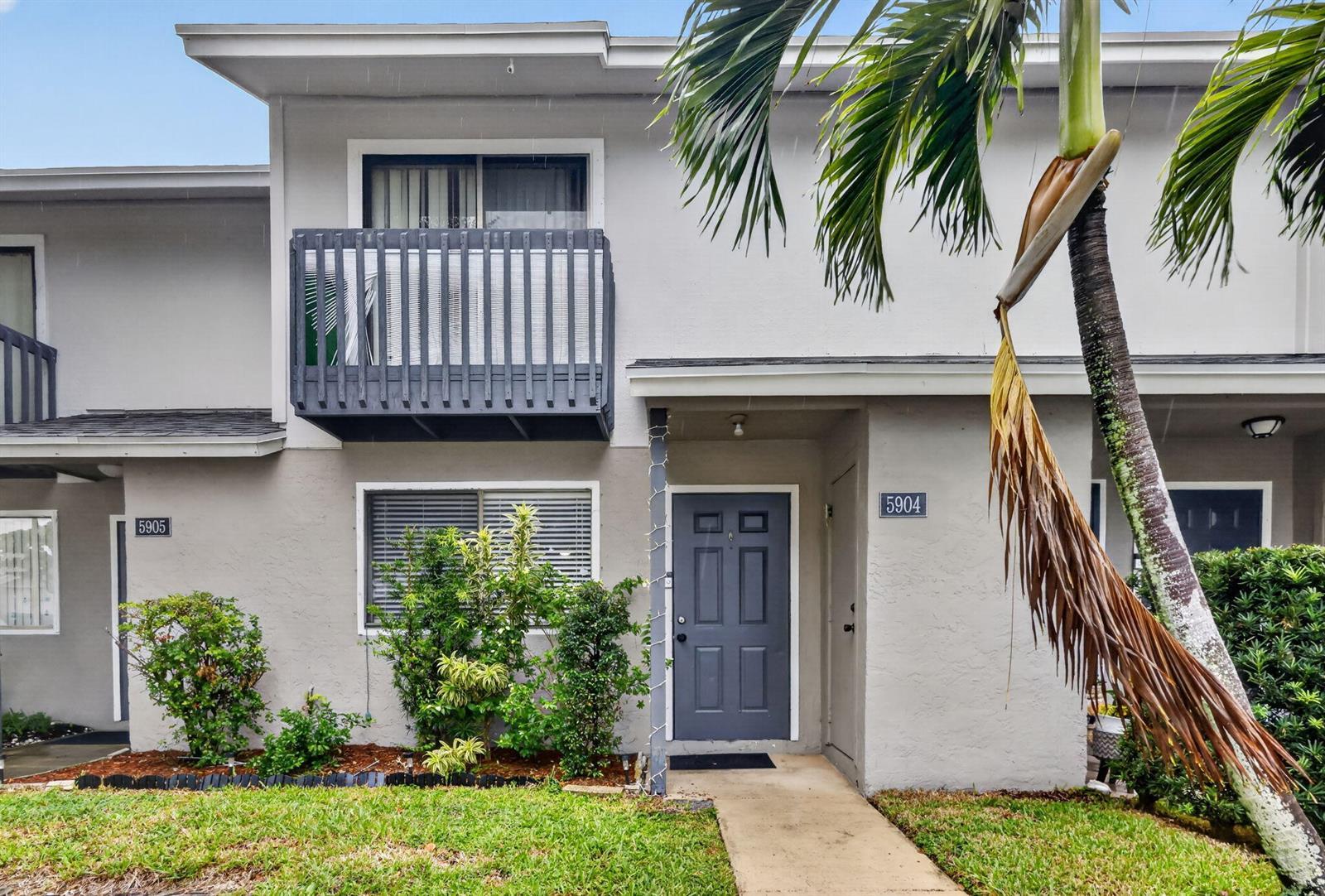 5904 Channel Drive, FL 33463