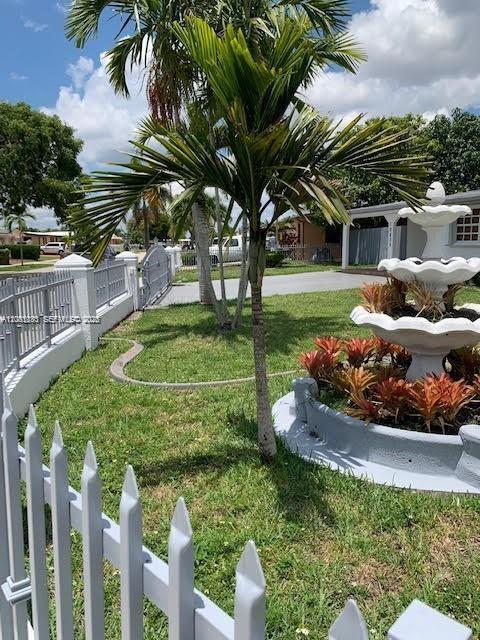 10835 SW 41st Ter, Miami FL 33165