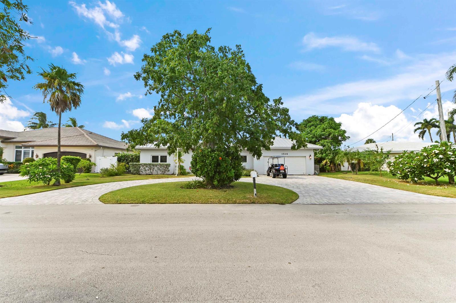 1516 SE 10TH Street, Deerfield Beach FL 33441