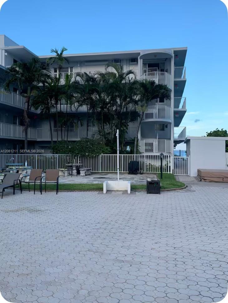 1480 S Ocean Blvd # 218, Lauderdale By The Sea FL 33062