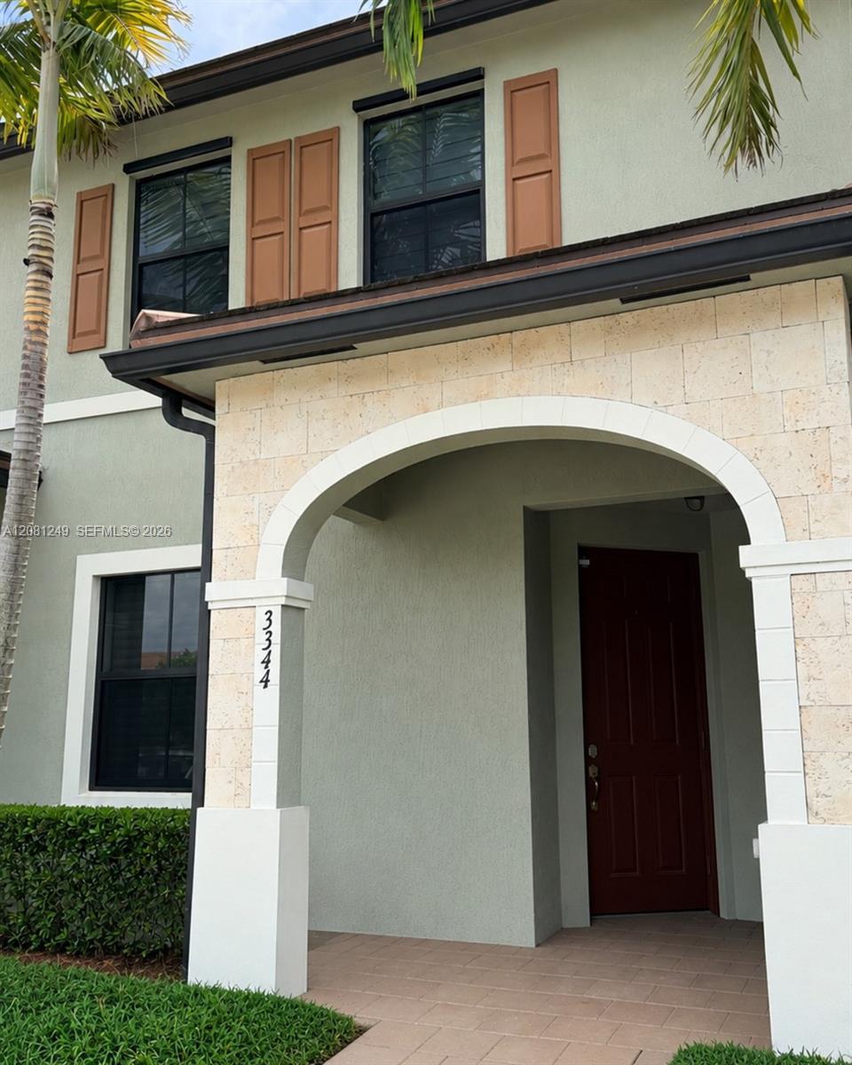 3344 W 105th Ter, Hialeah FL 33018