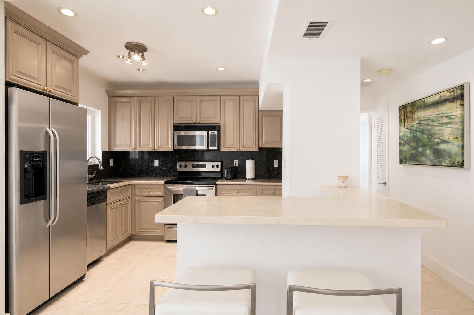 100 Lincoln Road, Miami Beach FL 33139