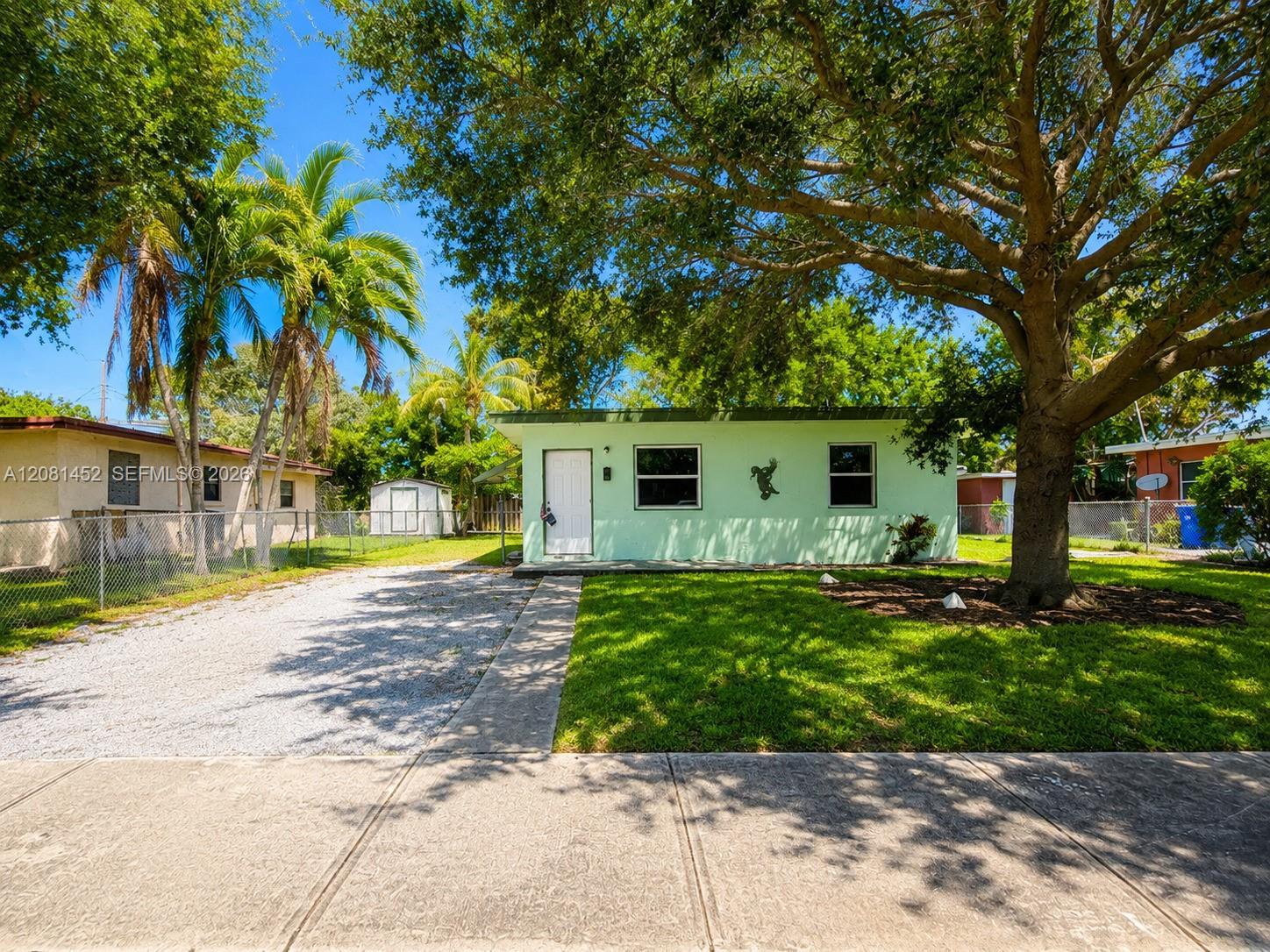 2631 NW 6th St, Pompano Beach FL 33069