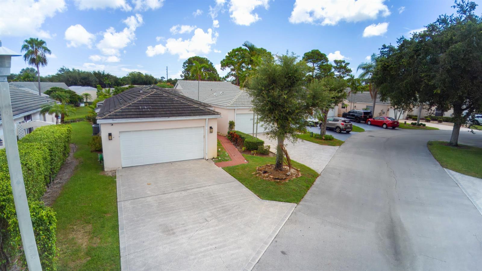 1066 Island Manor Drive, FL 33413