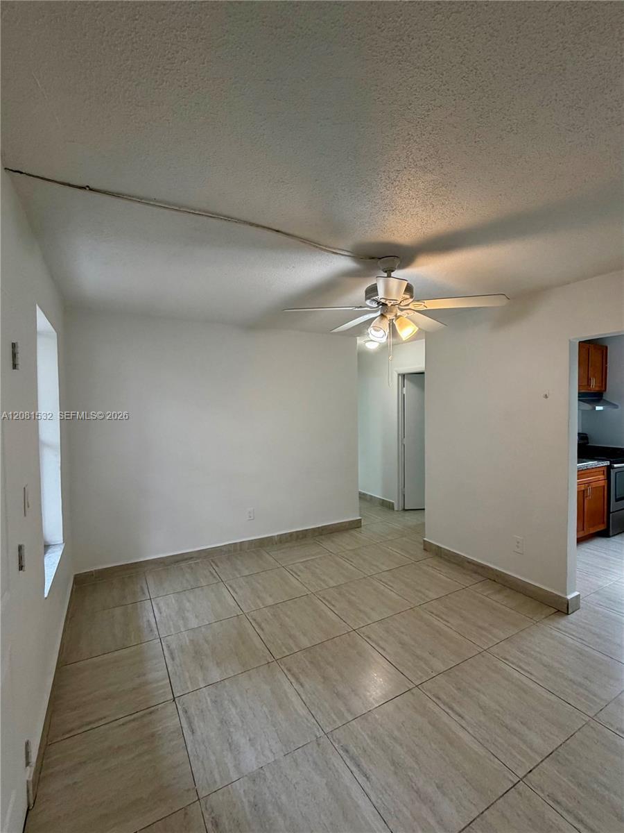 1045 SW 4th St # 2, Miami FL 33130