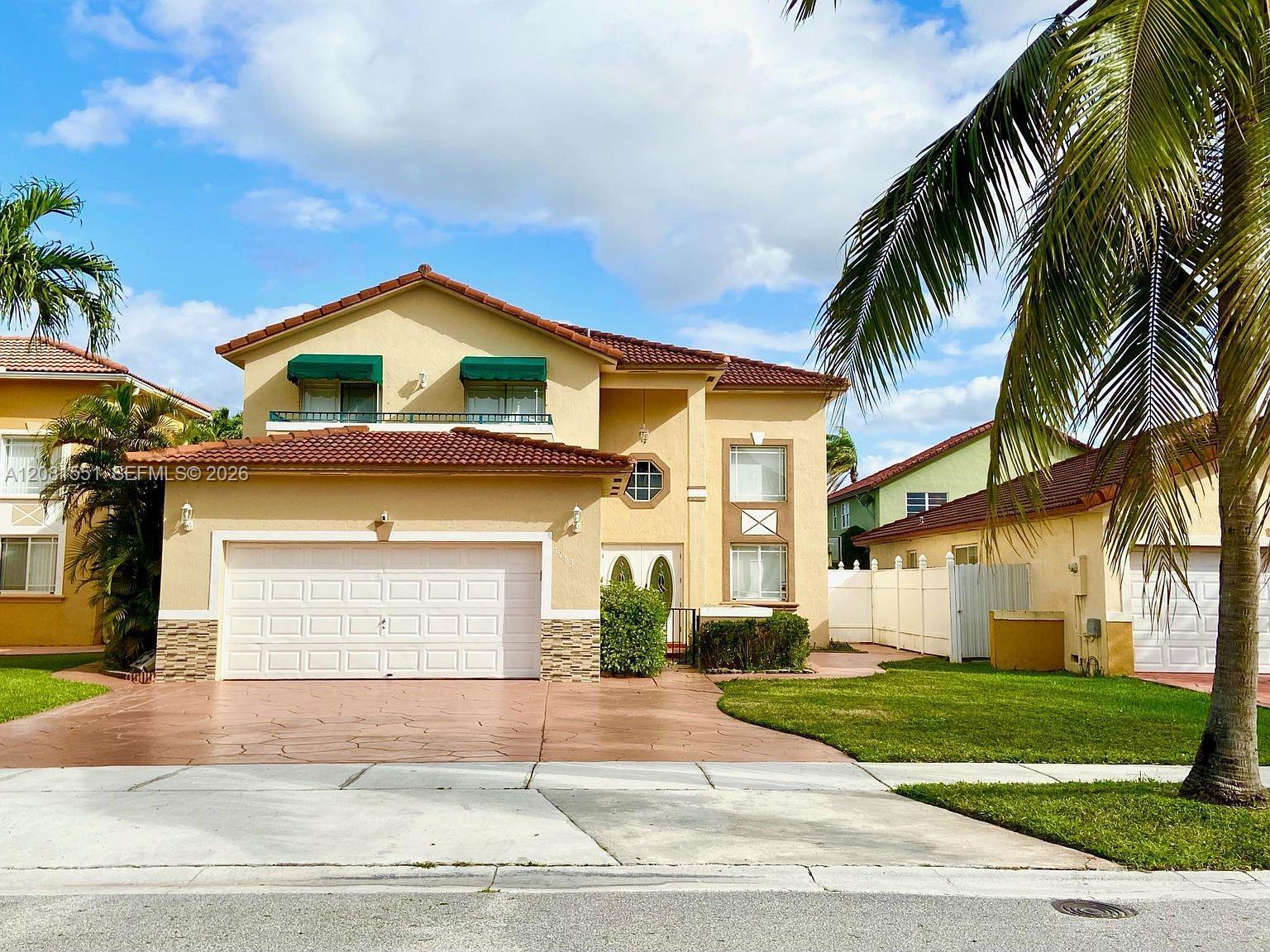 7983 NW 186th Ter, Hialeah FL 33015