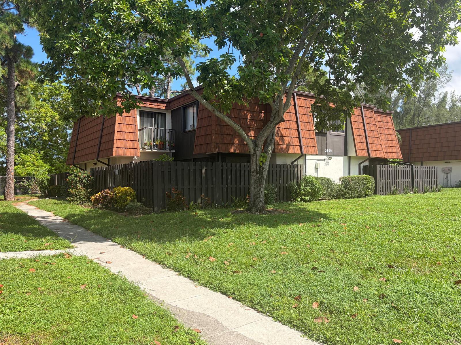 2200 White Pine Circle # B, FL 33415