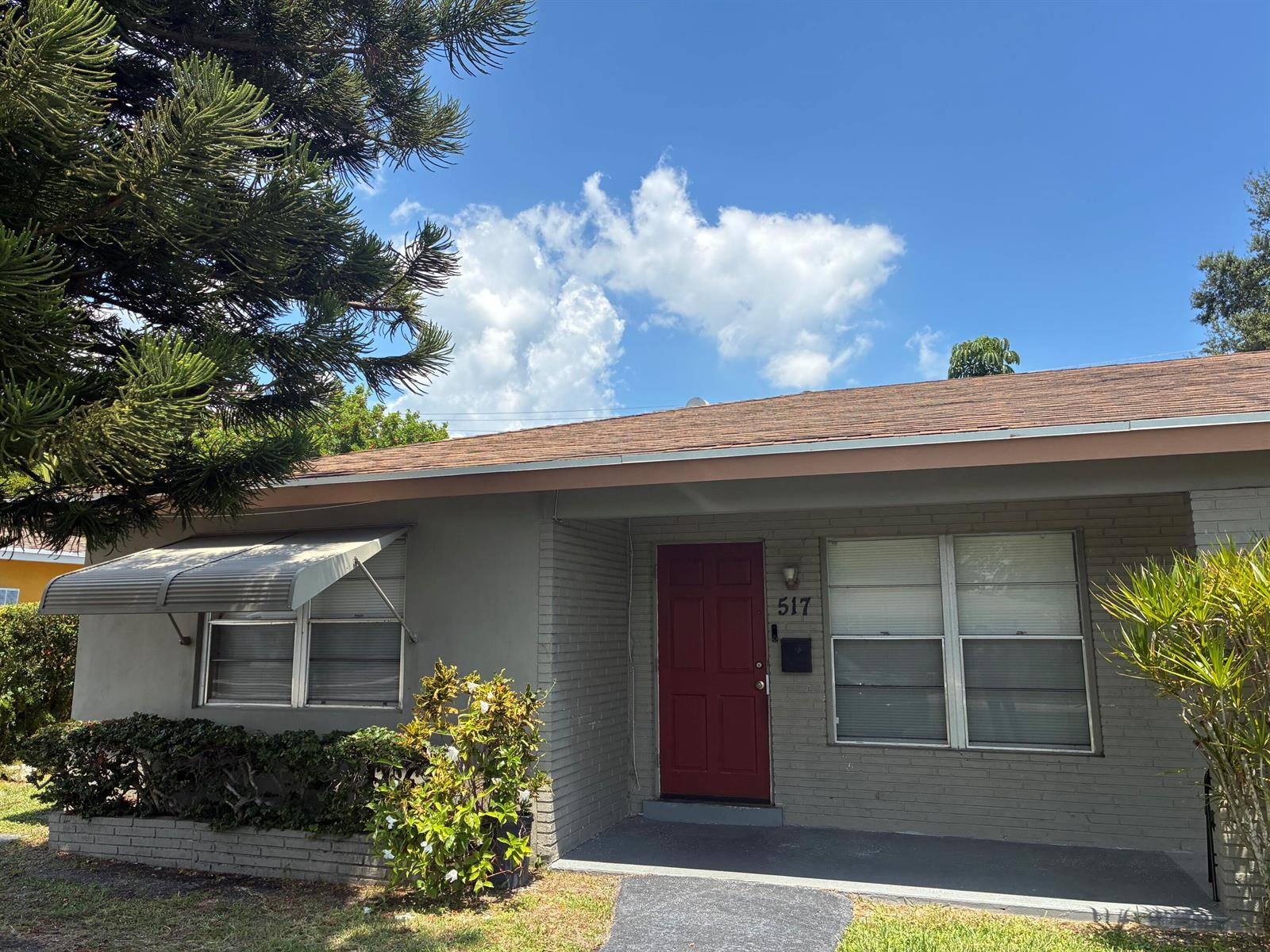 517 Silver Beach Road, Lake Park FL 33403