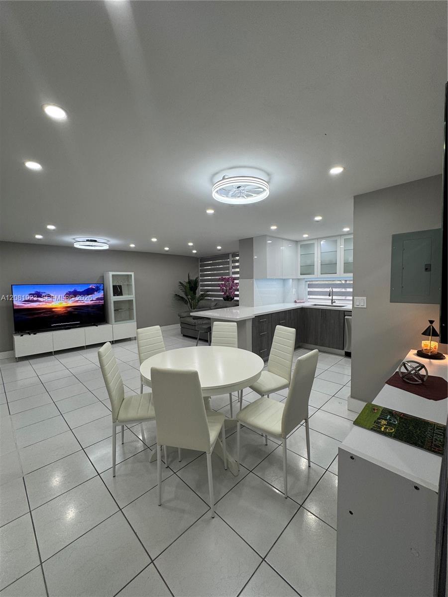 17011 N Bay Rd # 106, Sunny Isles Beach FL 33160