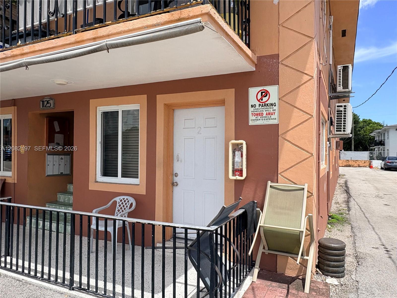 1125 SE 9th Ave # 2, Hialeah FL 33010