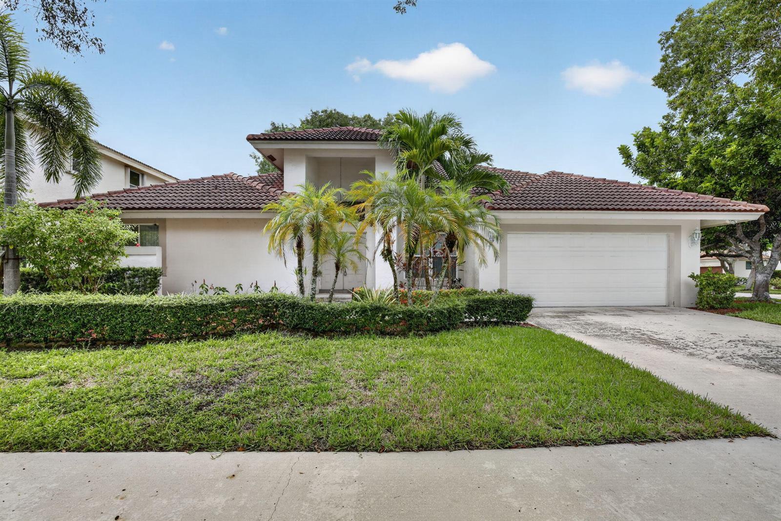 924 SPOONBILL Circle, Weston FL 33326