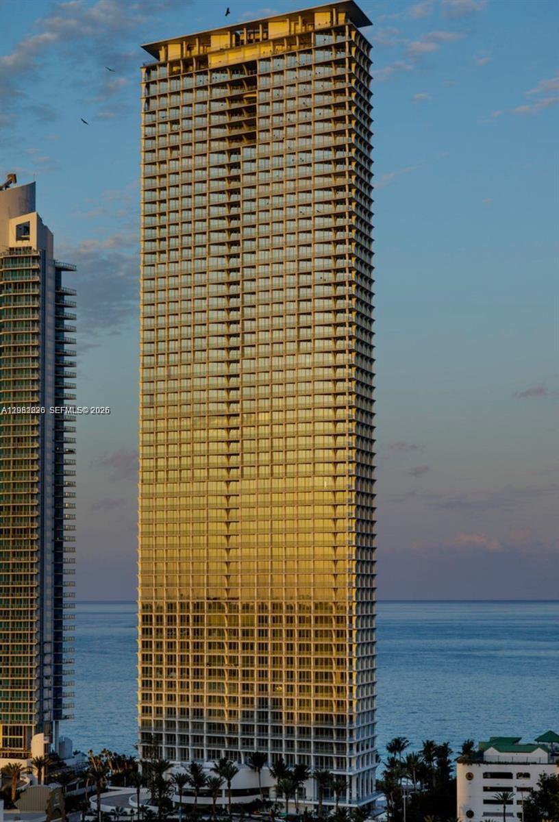 16901 Collins Ave # 704, Sunny Isles Beach FL 33160