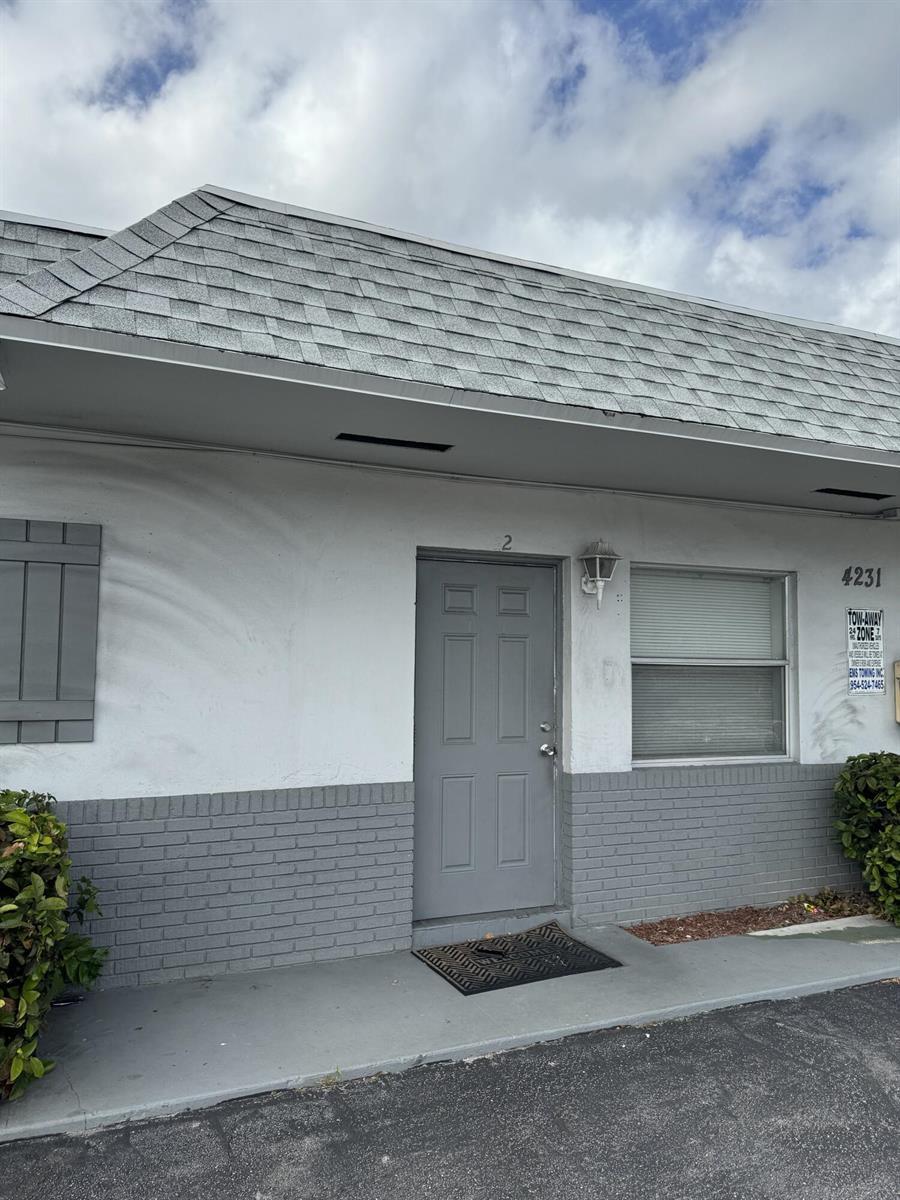 4231 NW 31ST Avenue # 1, Lauderdale Lakes FL 33309