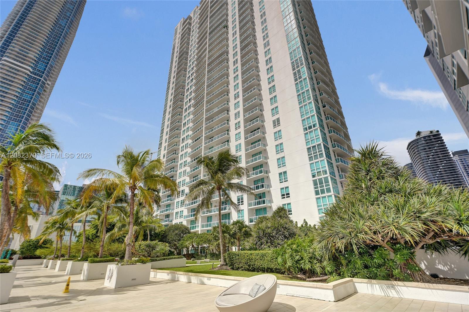 951 Brickell Ave # 1106, Miami FL 33131