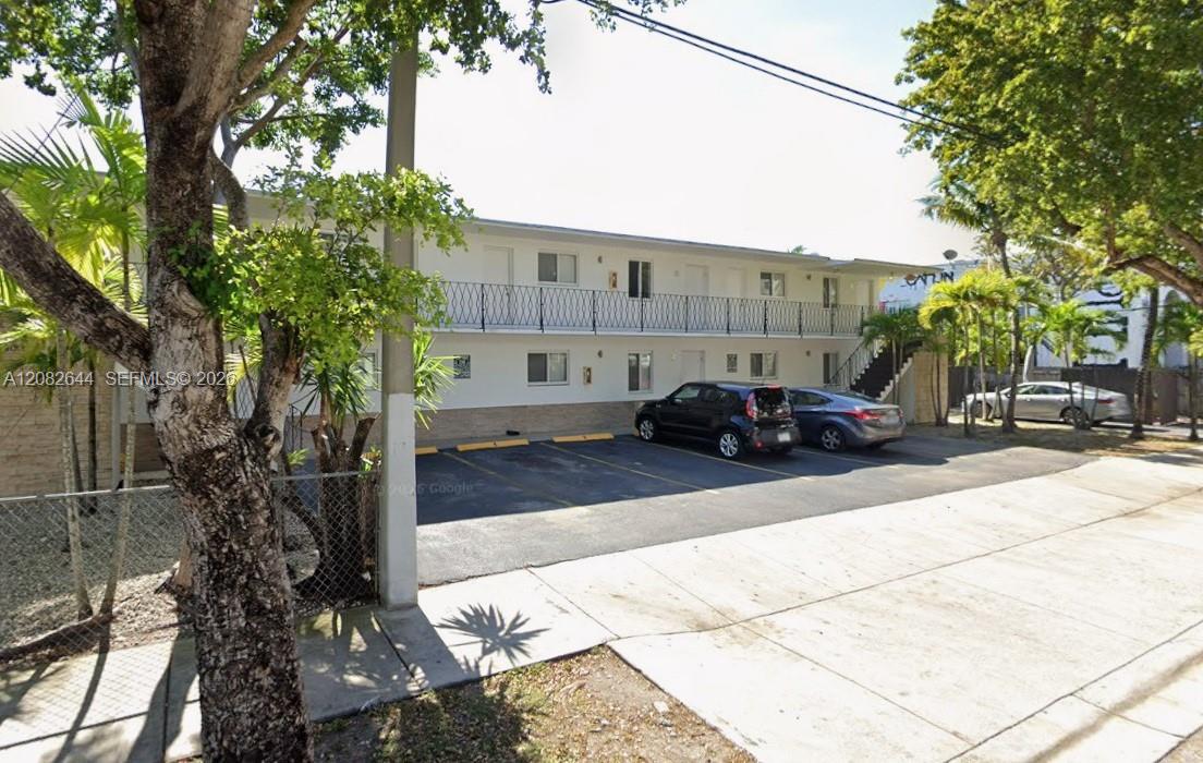 500 NW 35th St # 5, Miami FL 33127