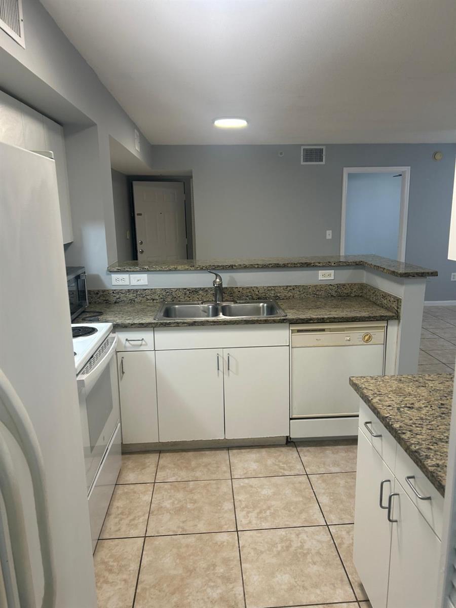 4820 N STATE ROAD 7 # 10103, Coconut Creek FL 33073